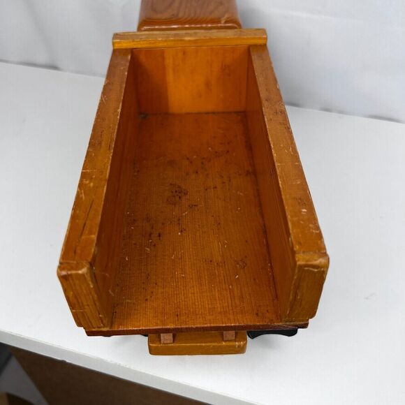 Wooden Dump Truck "Heron Bay" Logo w/ Heron Pic -  Rolls and Bed Lifts - Picture 2 of 14